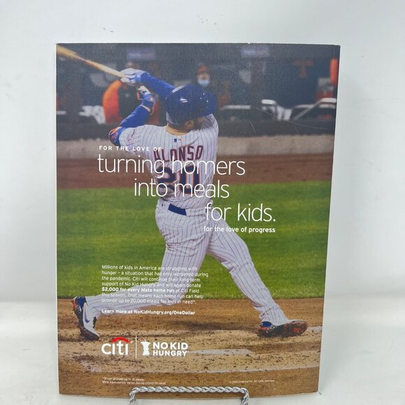 2022 New York Mets Yearbook 60th Anniversary Edition -‎ Damaged Cover - Picture 2 of 4